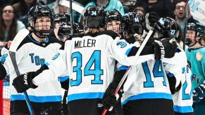 Natalie Spooner - Marie Philip Poulin - Sarah Nurse hat trick against N.Y. helps Toronto secure home ice to open PWHL playoffs - cbc.ca - New York - state Minnesota
