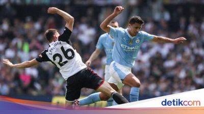 Julian Alvarez - Phil Foden - Sol Campbell - Liga Inggris - Rodri 'Jimat' Man City - sport.detik.com